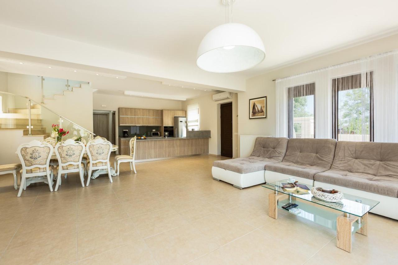 Eudora Luxury Stone Villa Almirida Exterior foto
